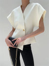 Lila | Blouse with modern fastening